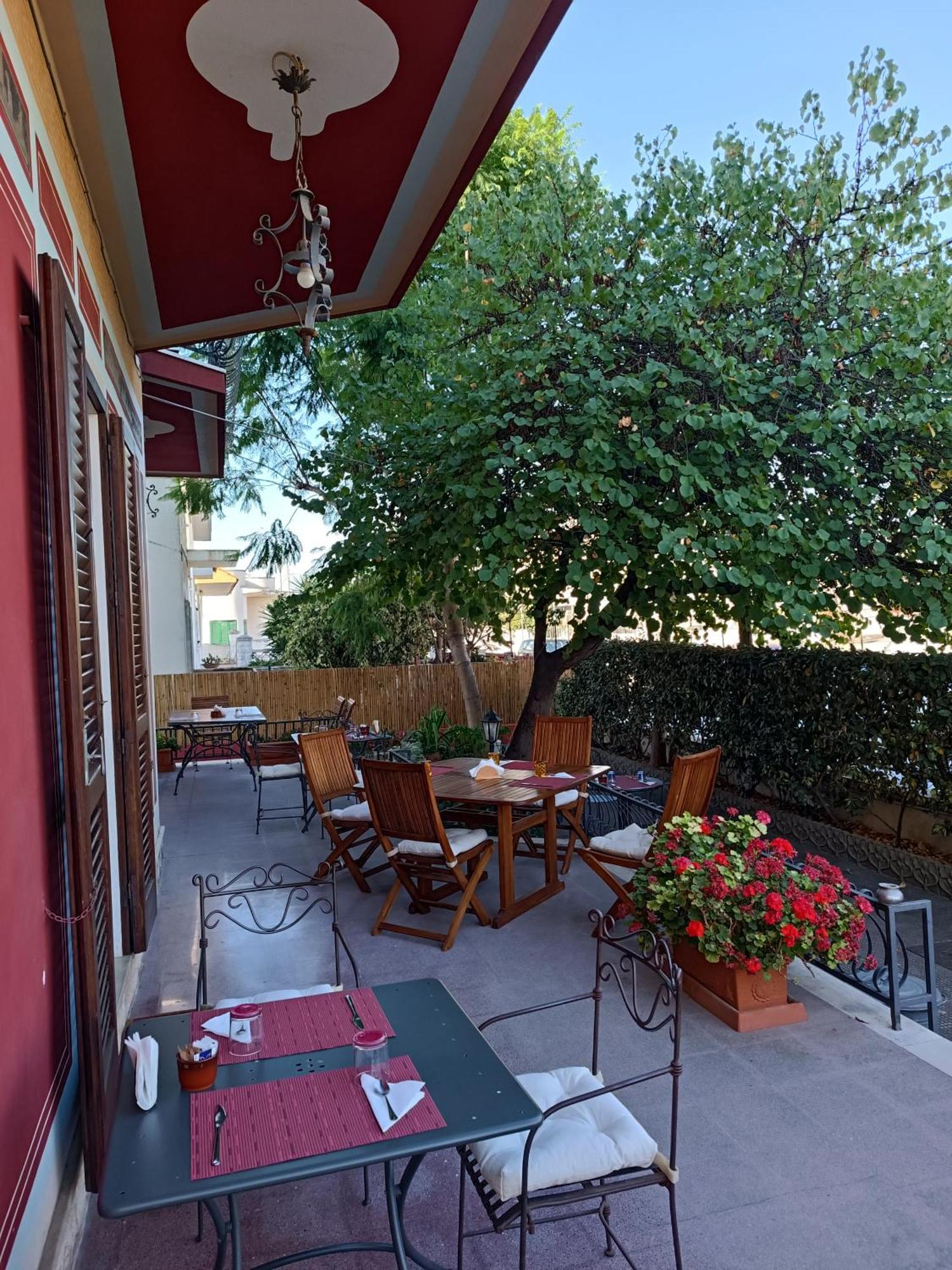 B&B De Angelis Marina di Ginosa Buitenkant foto
